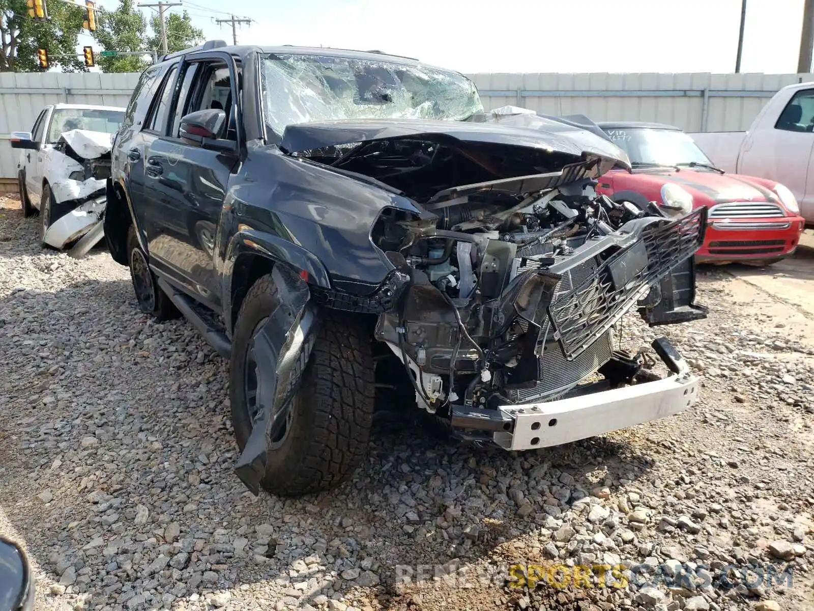 1 Photograph of a damaged car JTEFU5JR2M5245282 TOYOTA 4RUNNER 2021