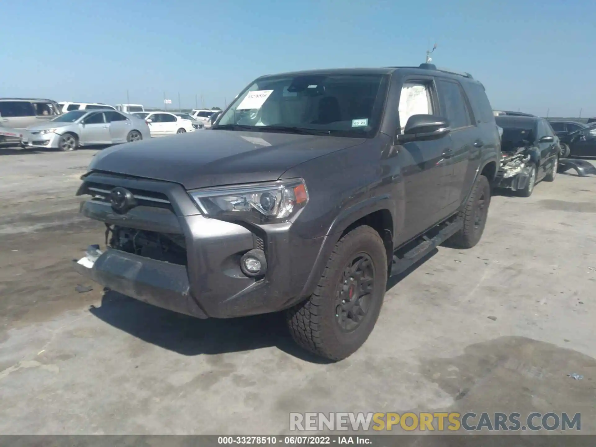 2 Фотография поврежденного автомобиля JTEFU5JR4M5244103 TOYOTA 4RUNNER 2021