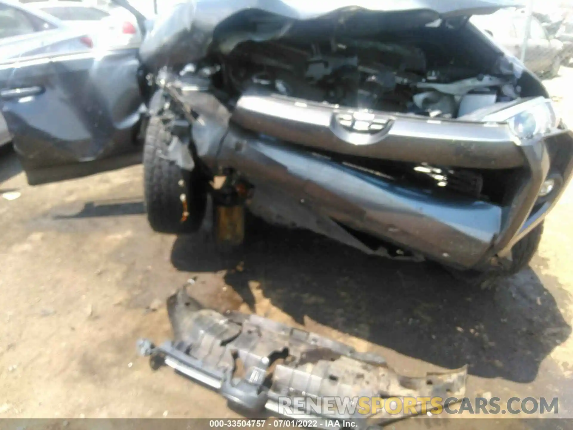 6 Photograph of a damaged car JTEFU5JR4M5244232 TOYOTA 4RUNNER 2021