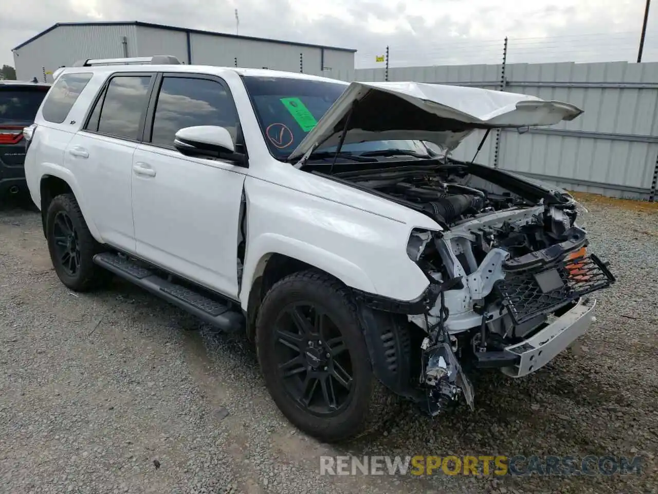 1 Photograph of a damaged car JTEFU5JR5M5242134 TOYOTA 4RUNNER 2021