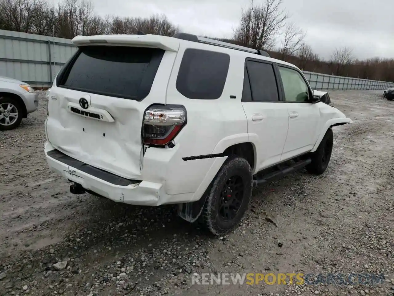 4 Фотография поврежденного автомобиля JTEFU5JR5M5243252 TOYOTA 4RUNNER 2021