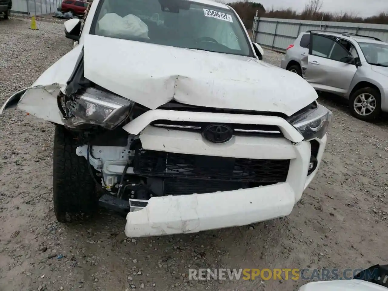 9 Photograph of a damaged car JTEFU5JR5M5243252 TOYOTA 4RUNNER 2021