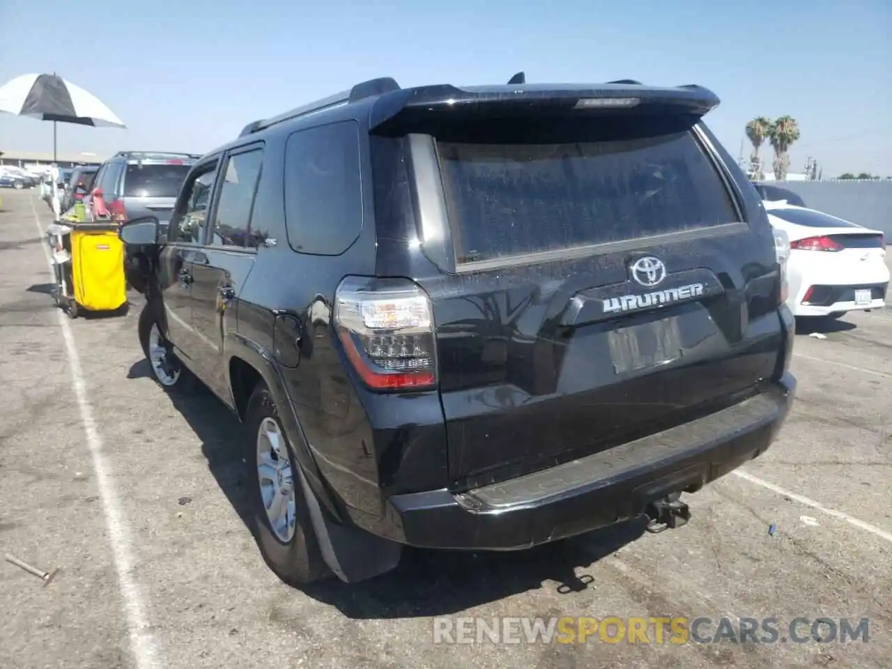 3 Photograph of a damaged car JTEFU5JR6M5232678 TOYOTA 4RUNNER 2021