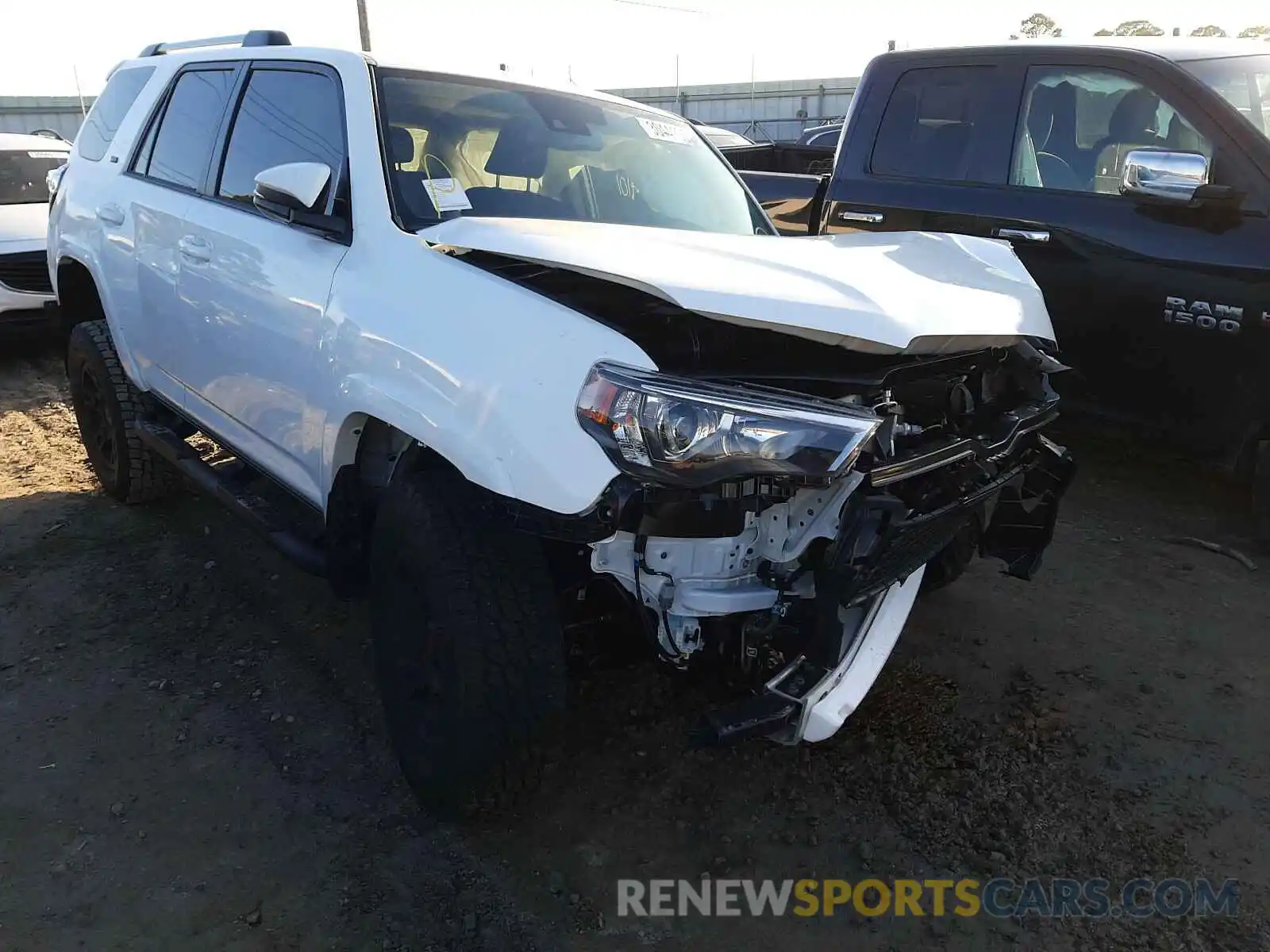 1 Photograph of a damaged car JTEFU5JR7M5230891 TOYOTA 4RUNNER 2021