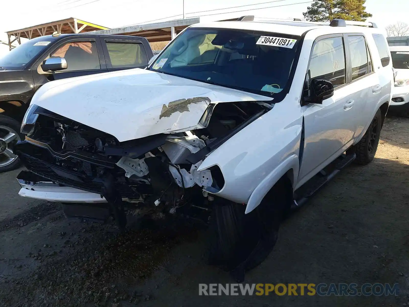 2 Photograph of a damaged car JTEFU5JR7M5230891 TOYOTA 4RUNNER 2021