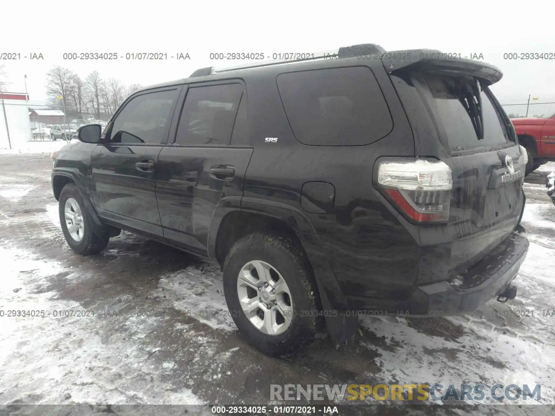 3 Photograph of a damaged car JTEFU5JR7M5231040 TOYOTA 4RUNNER 2021