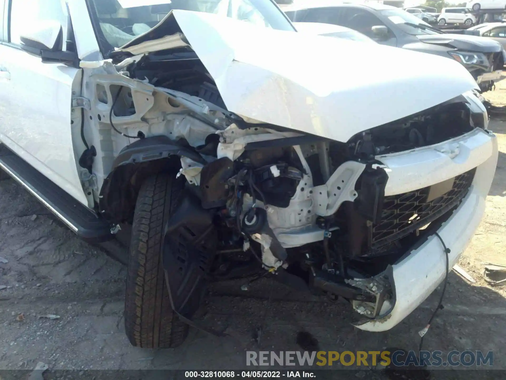 6 Photograph of a damaged car JTEFU5JR7M5236612 TOYOTA 4RUNNER 2021