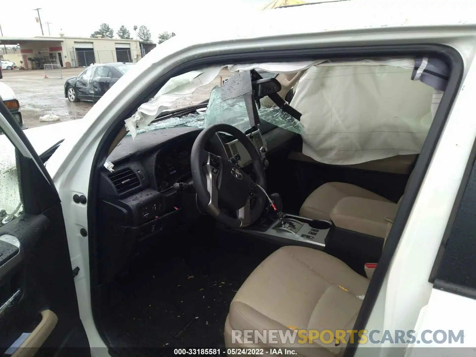 5 Photograph of a damaged car JTEFU5JR7M5242247 TOYOTA 4RUNNER 2021