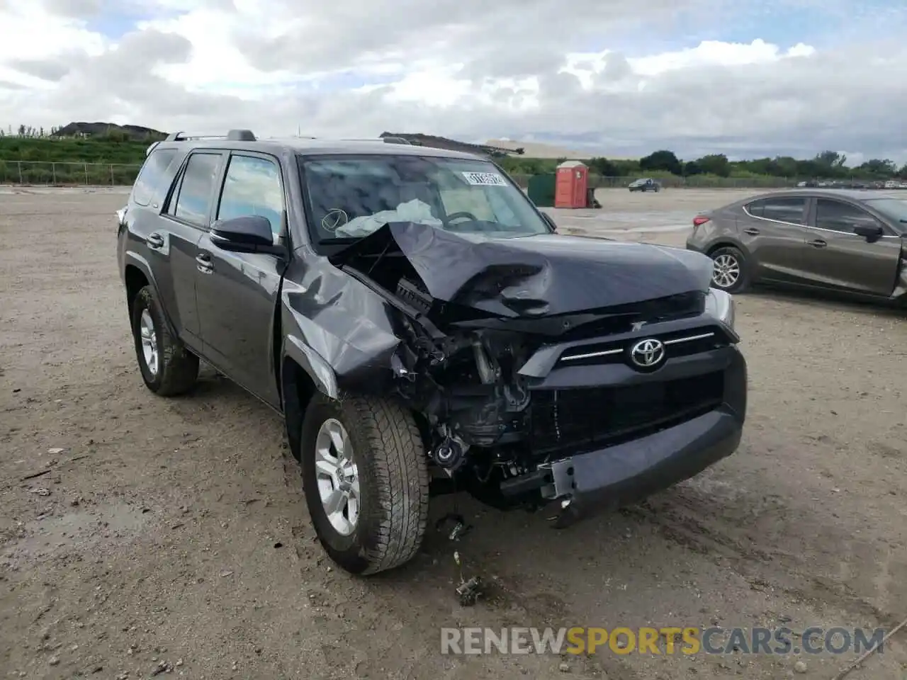 1 Photograph of a damaged car JTEFU5JR8M5230009 TOYOTA 4RUNNER 2021