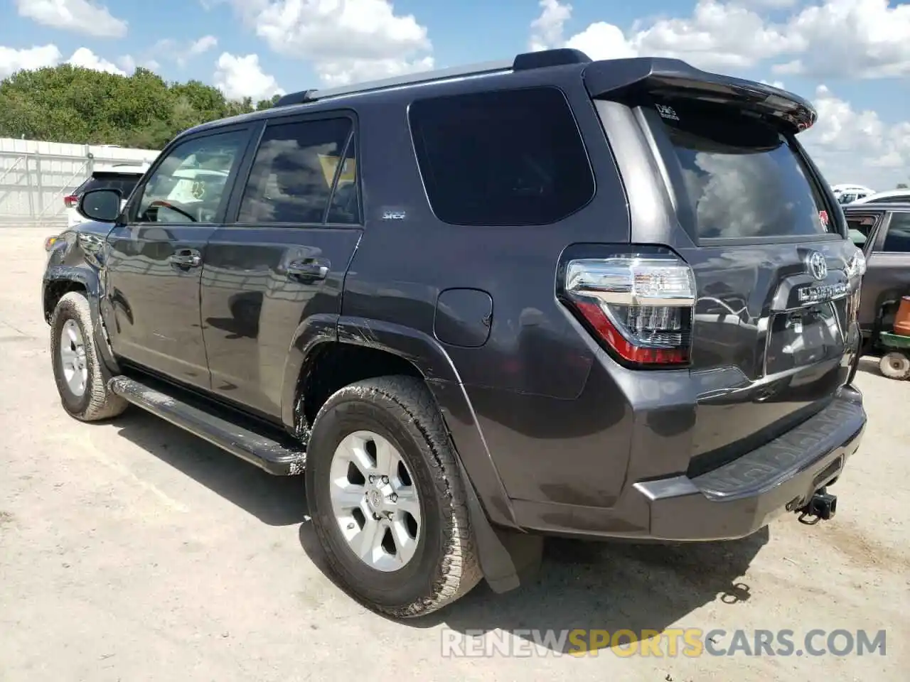 3 Photograph of a damaged car JTEFU5JR8M5232536 TOYOTA 4RUNNER 2021