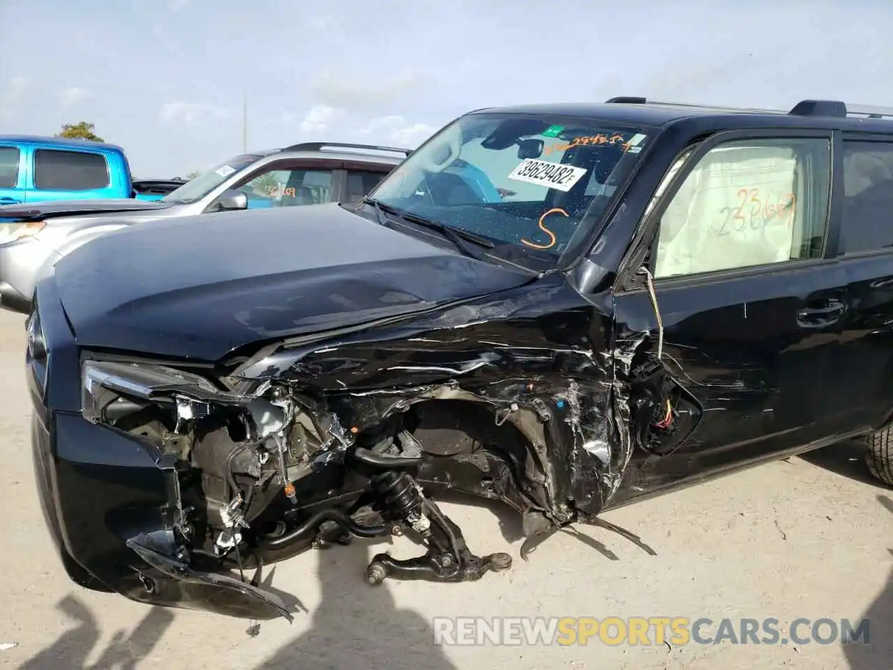 9 Photograph of a damaged car JTEFU5JR8M5232648 TOYOTA 4RUNNER 2021