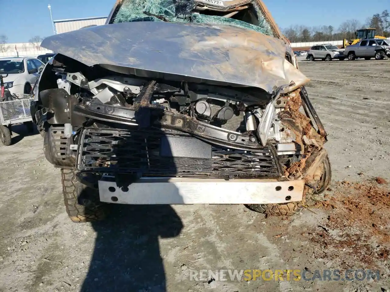 9 Photograph of a damaged car JTEFU5JR8M5239826 TOYOTA 4RUNNER 2021