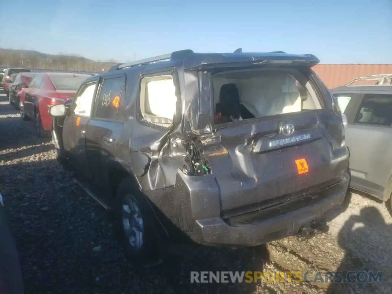 3 Photograph of a damaged car JTEFU5JR8M5243309 TOYOTA 4RUNNER 2021