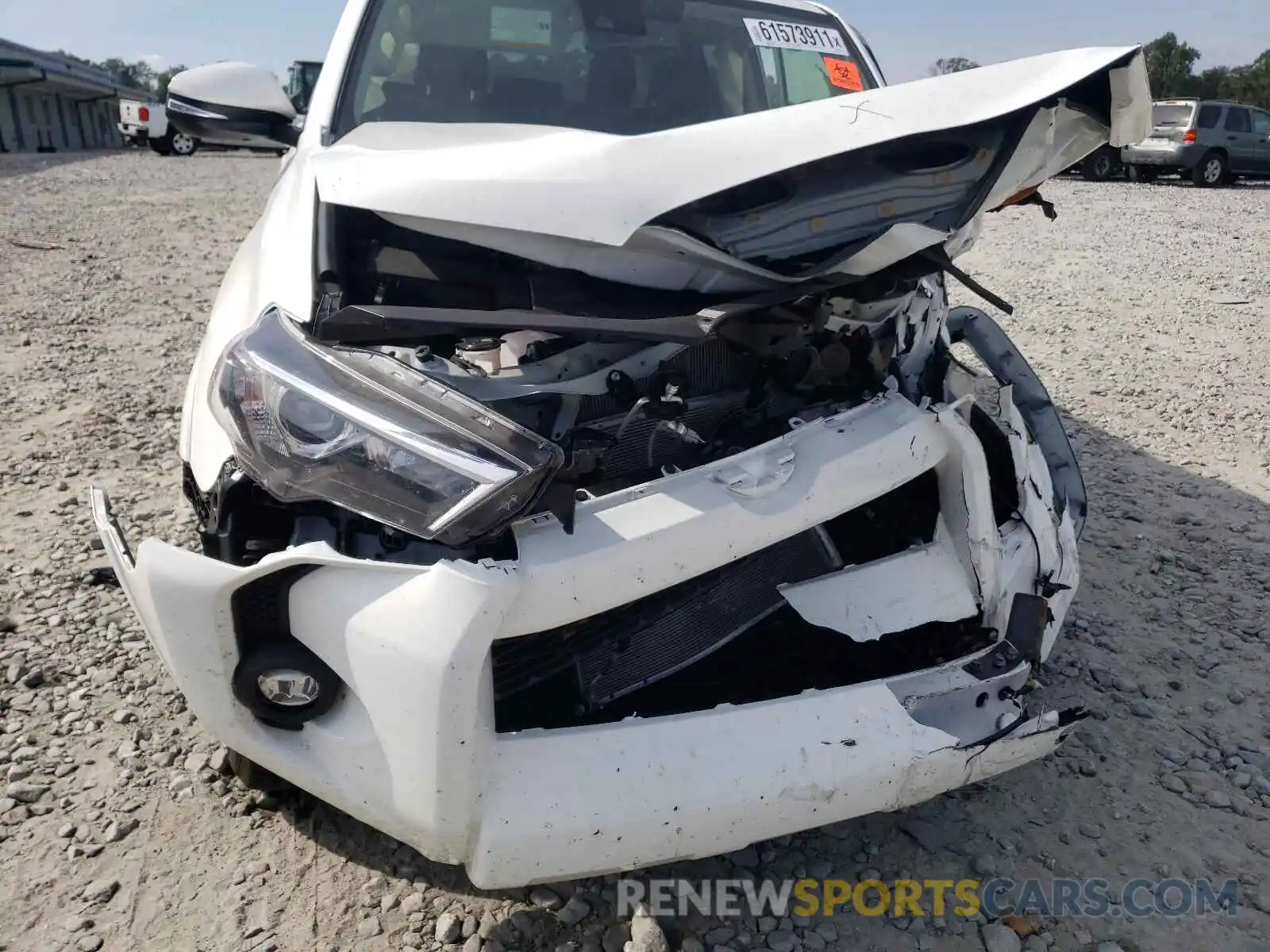 9 Photograph of a damaged car JTEFU5JR9M5235770 TOYOTA 4RUNNER 2021