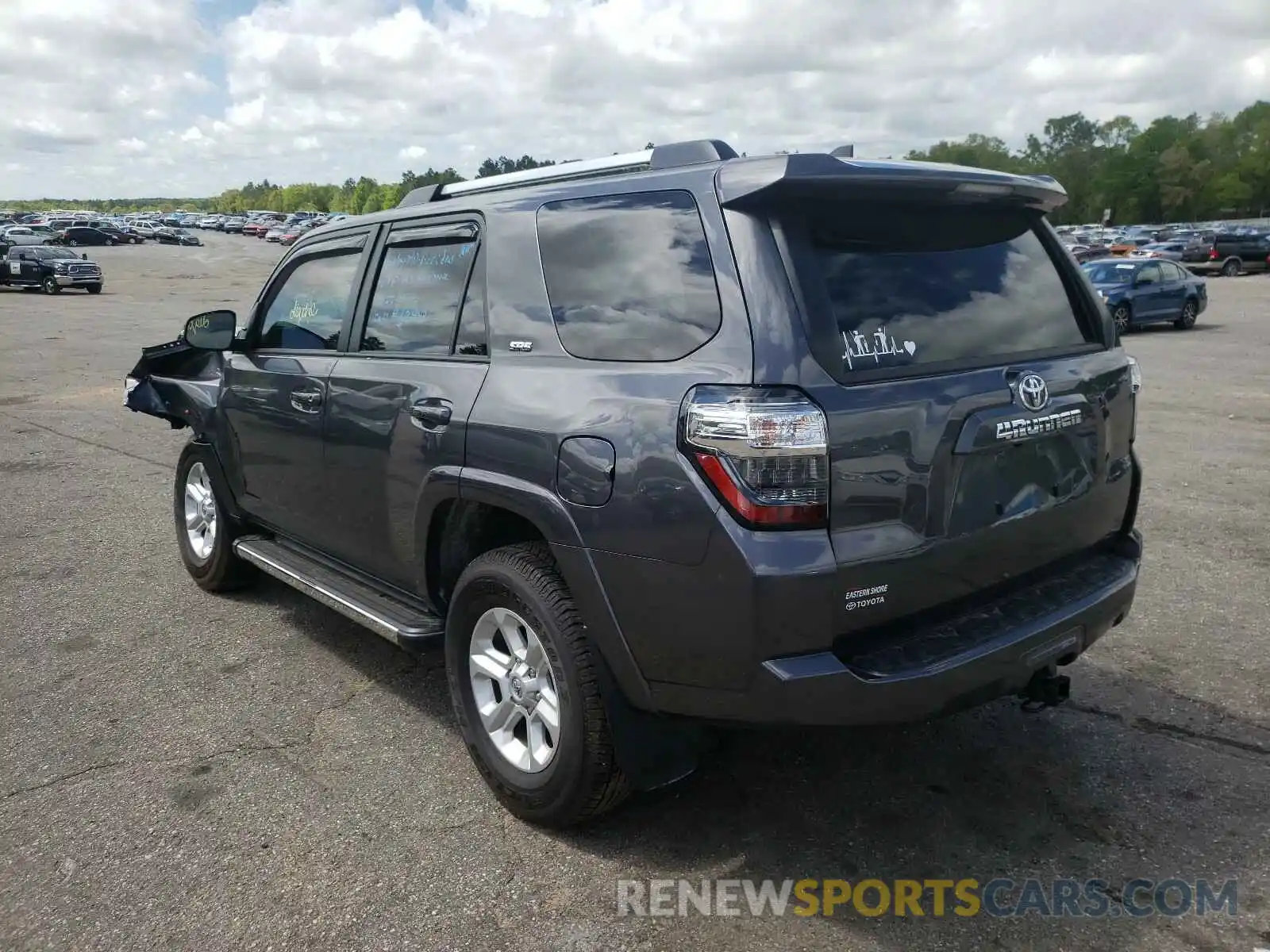 3 Photograph of a damaged car JTEFU5JRXM5229265 TOYOTA 4RUNNER 2021