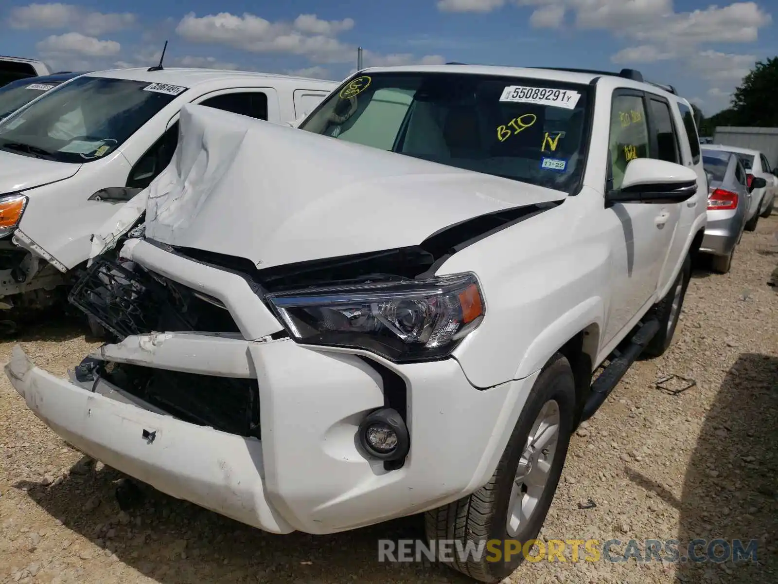 2 Photograph of a damaged car JTEFU5JRXM5233364 TOYOTA 4RUNNER 2021