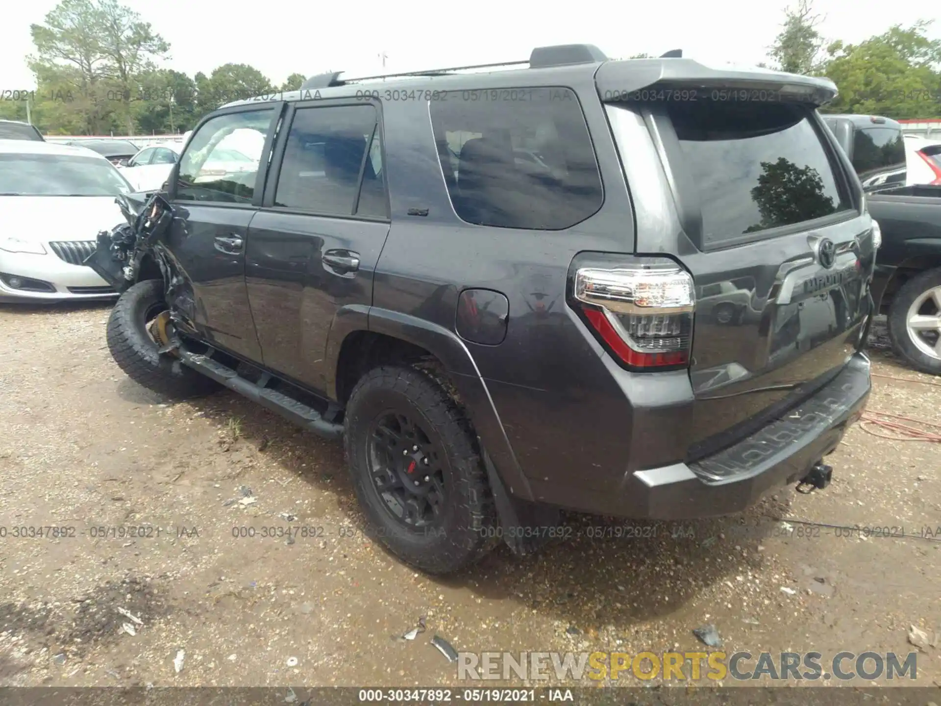 3 Фотография поврежденного автомобиля JTEFU5JRXM5237558 TOYOTA 4RUNNER 2021