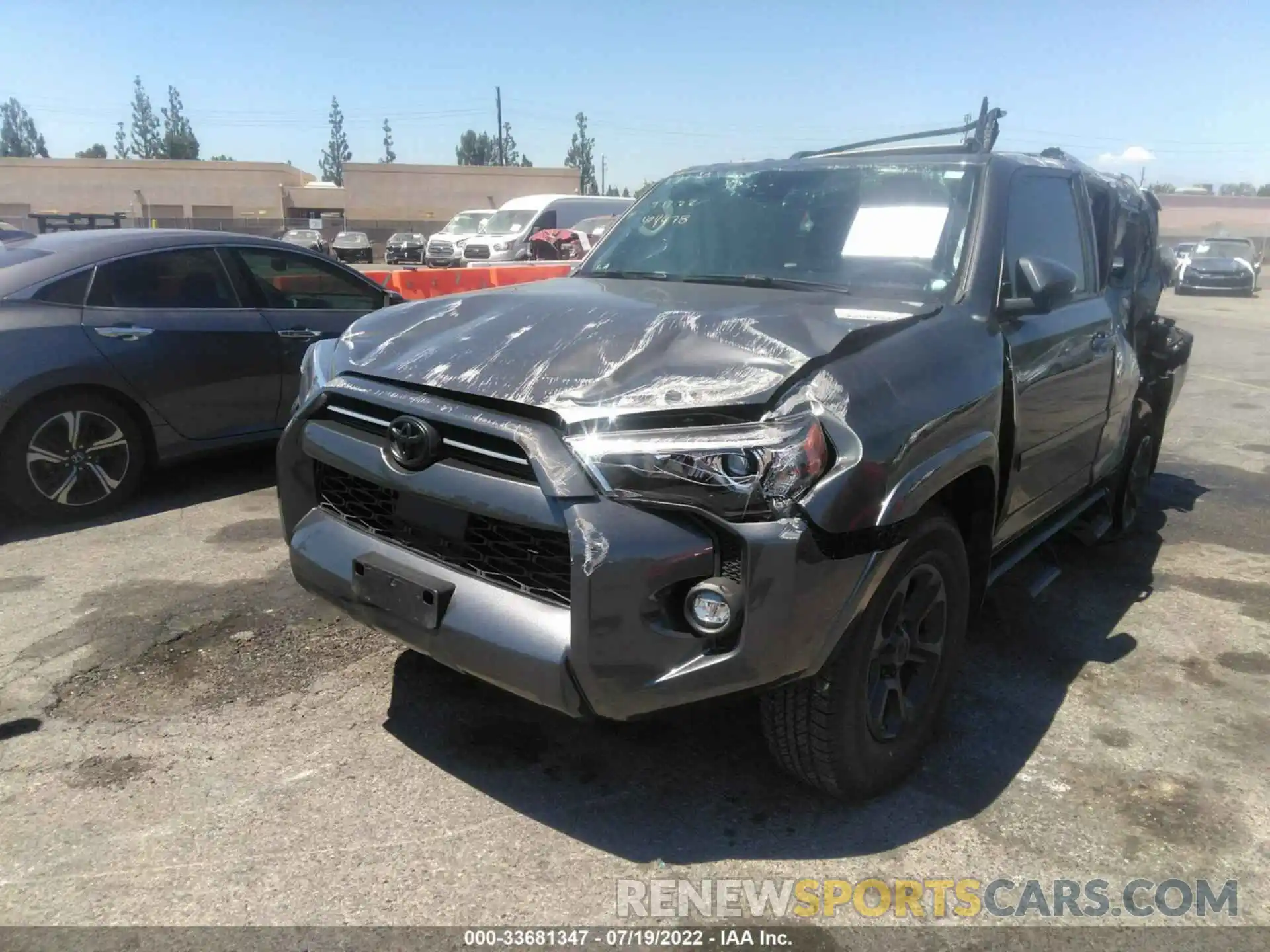 2 Photograph of a damaged car JTEFU5JRXM5241559 TOYOTA 4RUNNER 2021