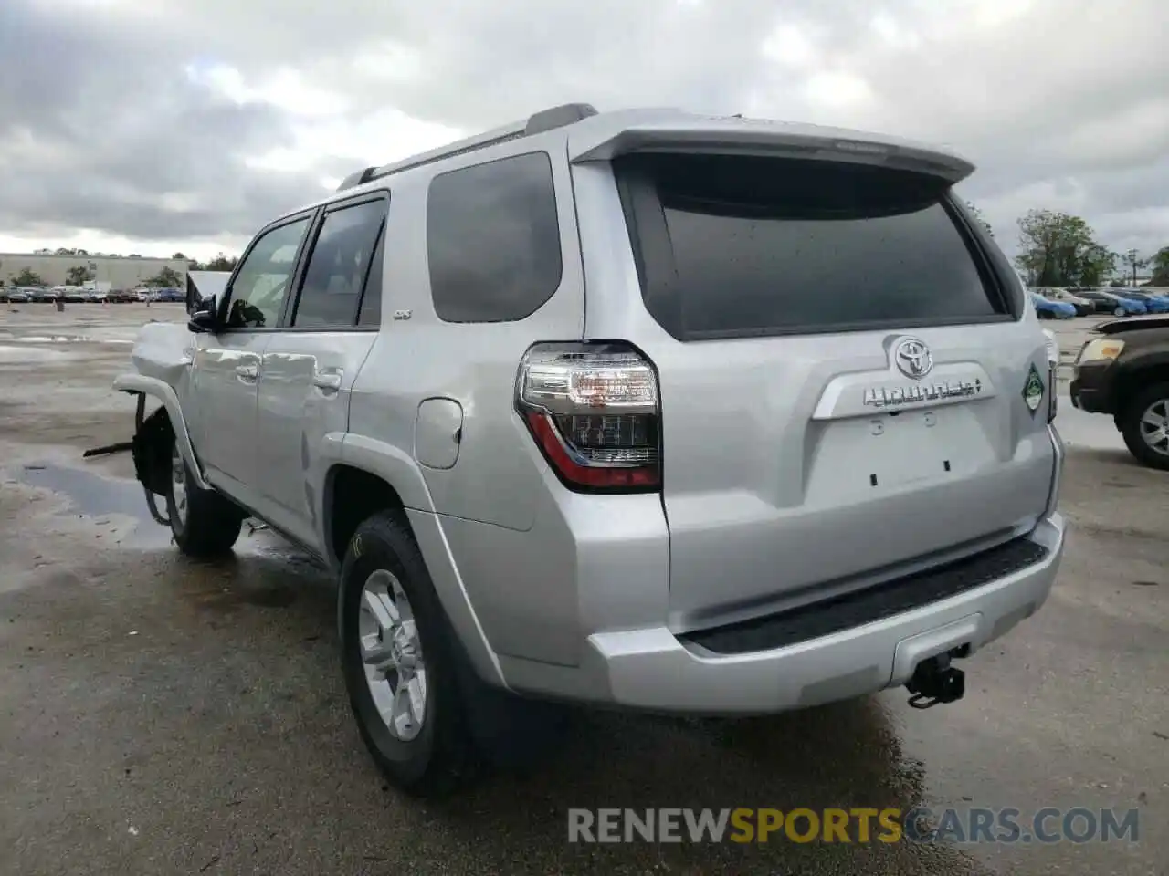 3 Photograph of a damaged car JTEFU5JRXM5250164 TOYOTA 4RUNNER 2021