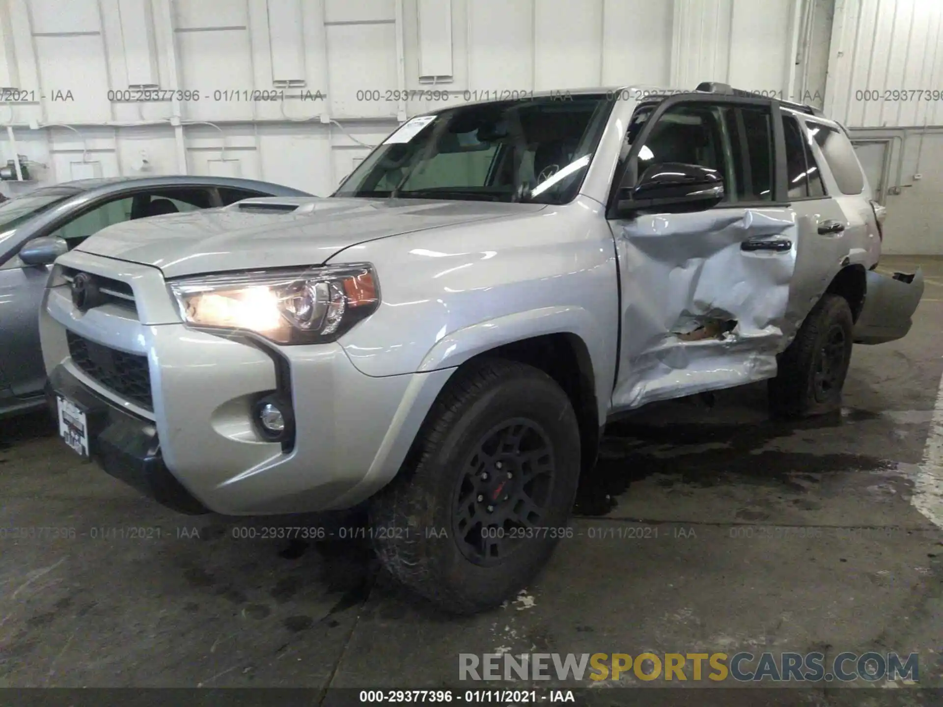 2 Photograph of a damaged car JTEHU5JR2M5870189 TOYOTA 4RUNNER 2021