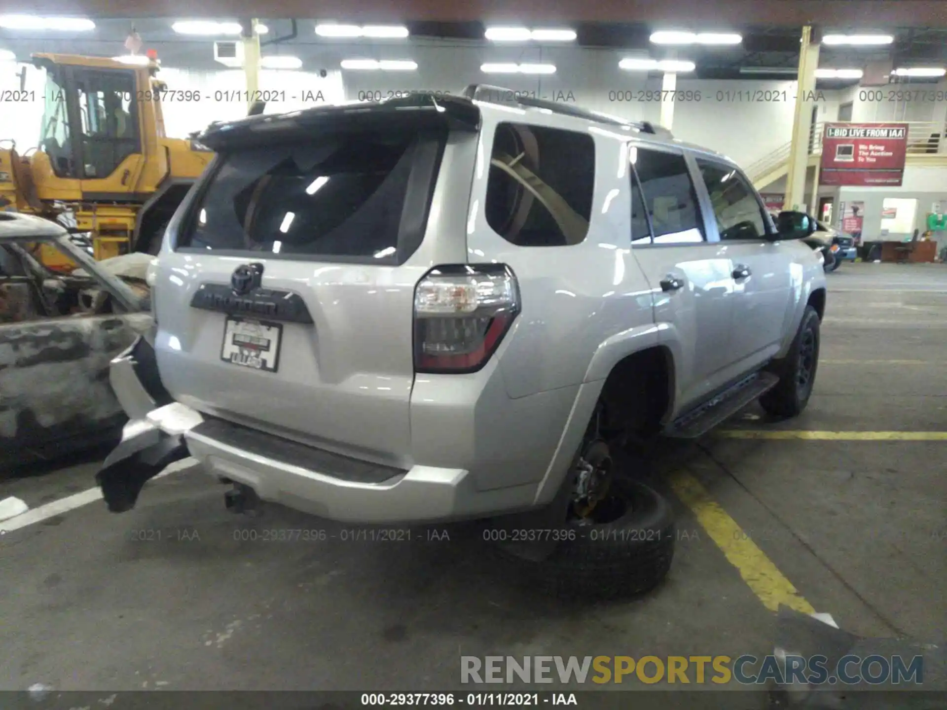 4 Photograph of a damaged car JTEHU5JR2M5870189 TOYOTA 4RUNNER 2021