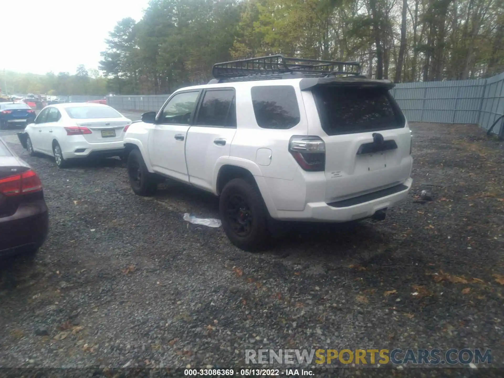 3 Photograph of a damaged car JTEHU5JR3M5855717 TOYOTA 4RUNNER 2021