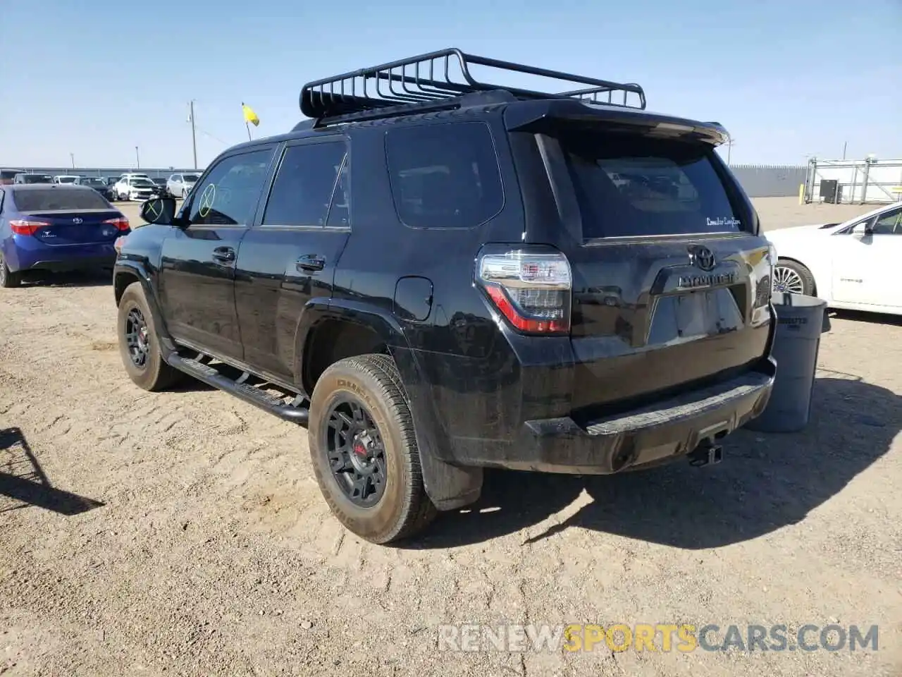 3 Photograph of a damaged car JTEHU5JR4M5881842 TOYOTA 4RUNNER 2021