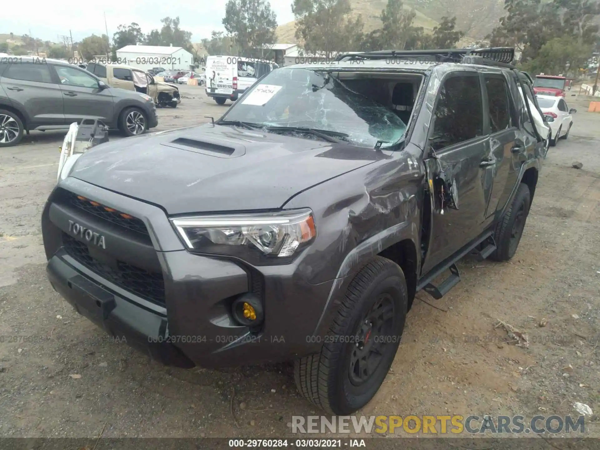 2 Photograph of a damaged car JTEHU5JR7M5844980 TOYOTA 4RUNNER 2021