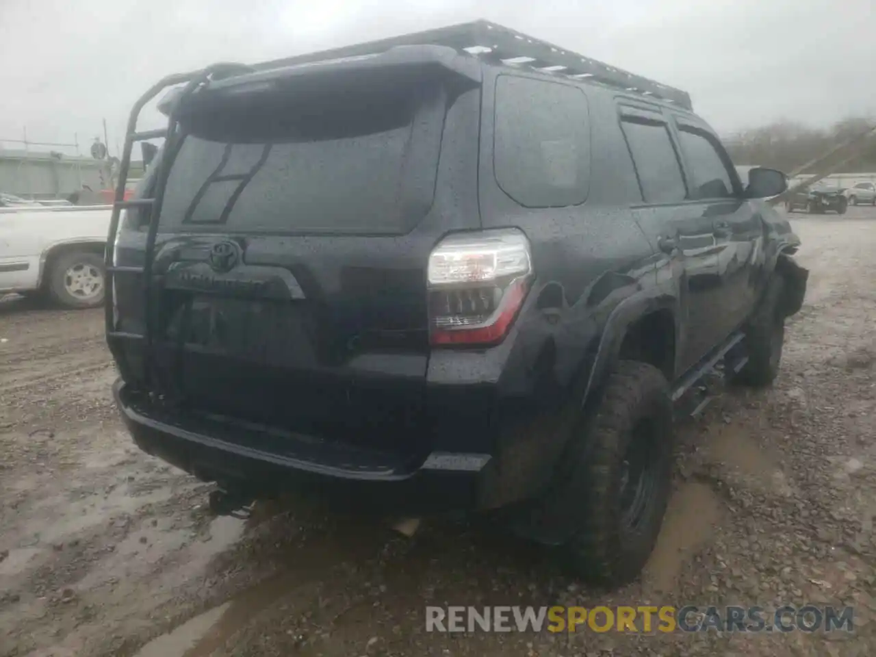 4 Photograph of a damaged car JTEHU5JR7M5877977 TOYOTA 4RUNNER 2021