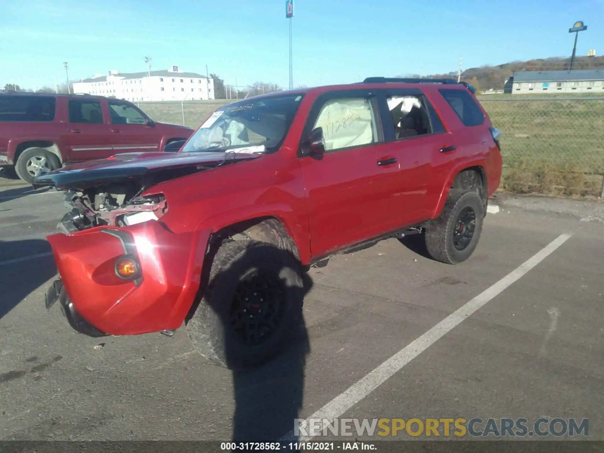 2 Photograph of a damaged car JTEHU5JR8M5860783 TOYOTA 4RUNNER 2021