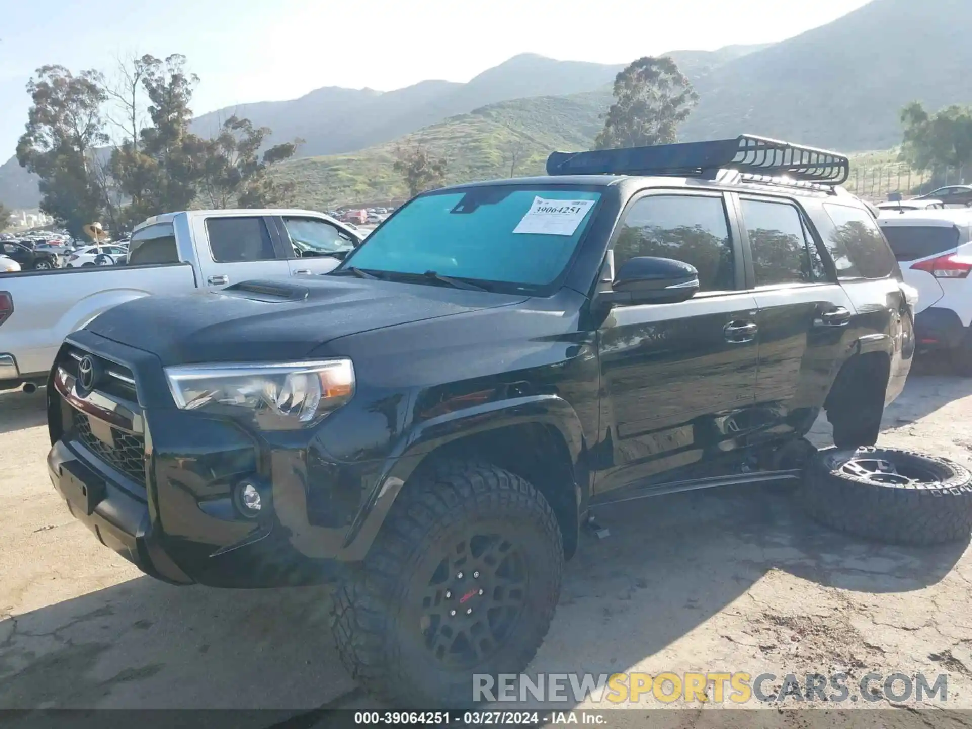 2 Photograph of a damaged car JTEHU5JR8M5874568 TOYOTA 4RUNNER 2021