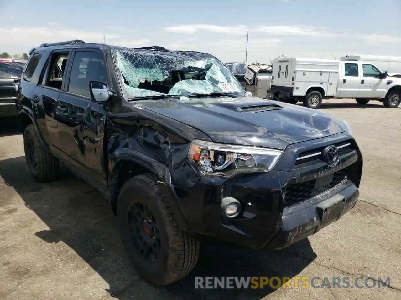 1 Photograph of a damaged car JTEHU5JR9M5871887 TOYOTA 4RUNNER 2021