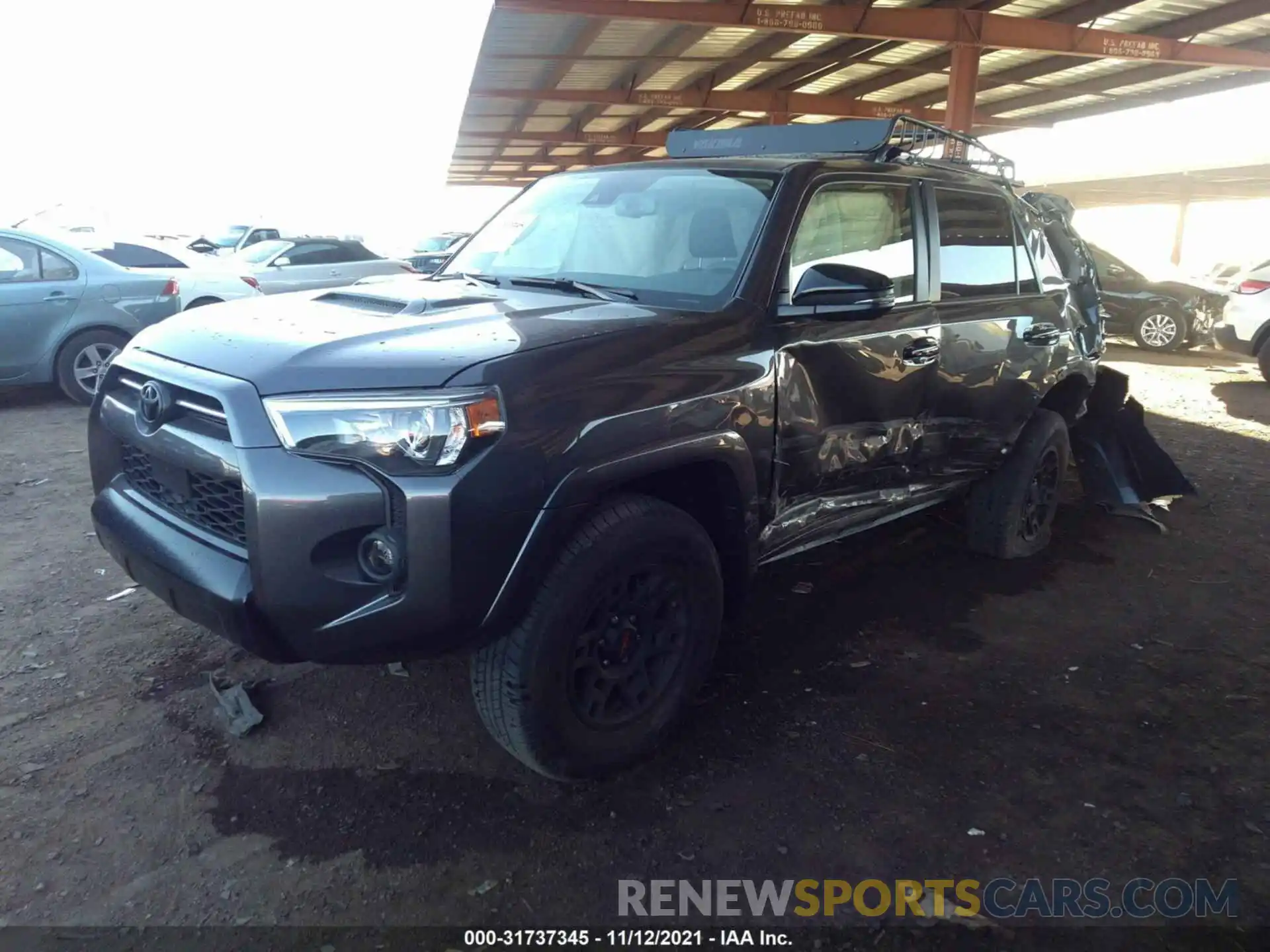 2 Photograph of a damaged car JTEHU5JR9M5911367 TOYOTA 4RUNNER 2021