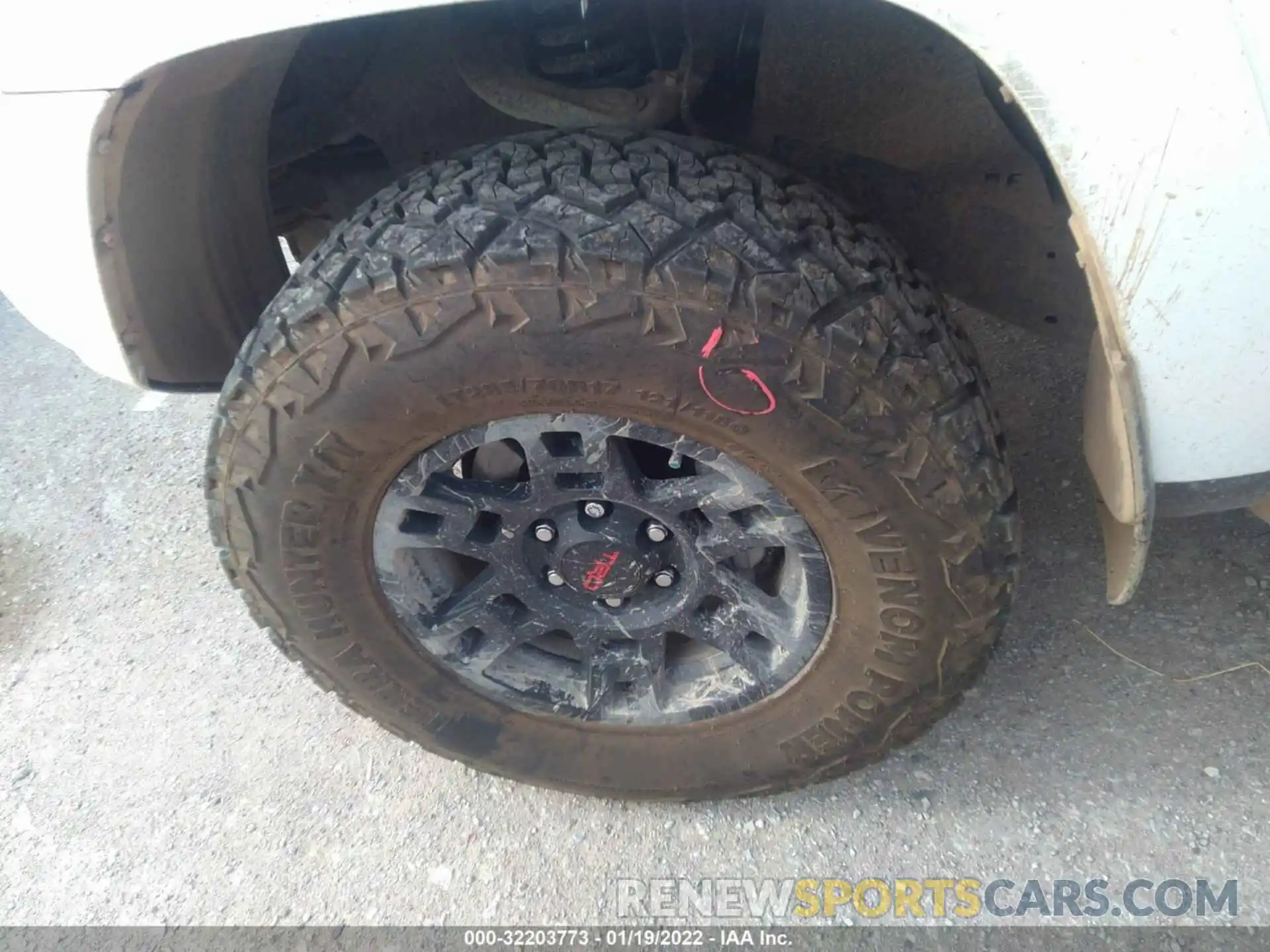 12 Фотография поврежденного автомобиля JTEHU5JR9M5954025 TOYOTA 4RUNNER 2021