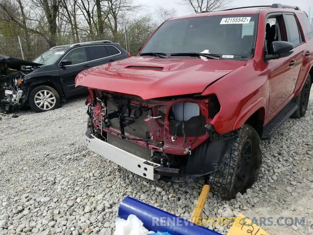 9 Photograph of a damaged car JTEHU5JRXM5875995 TOYOTA 4RUNNER 2021