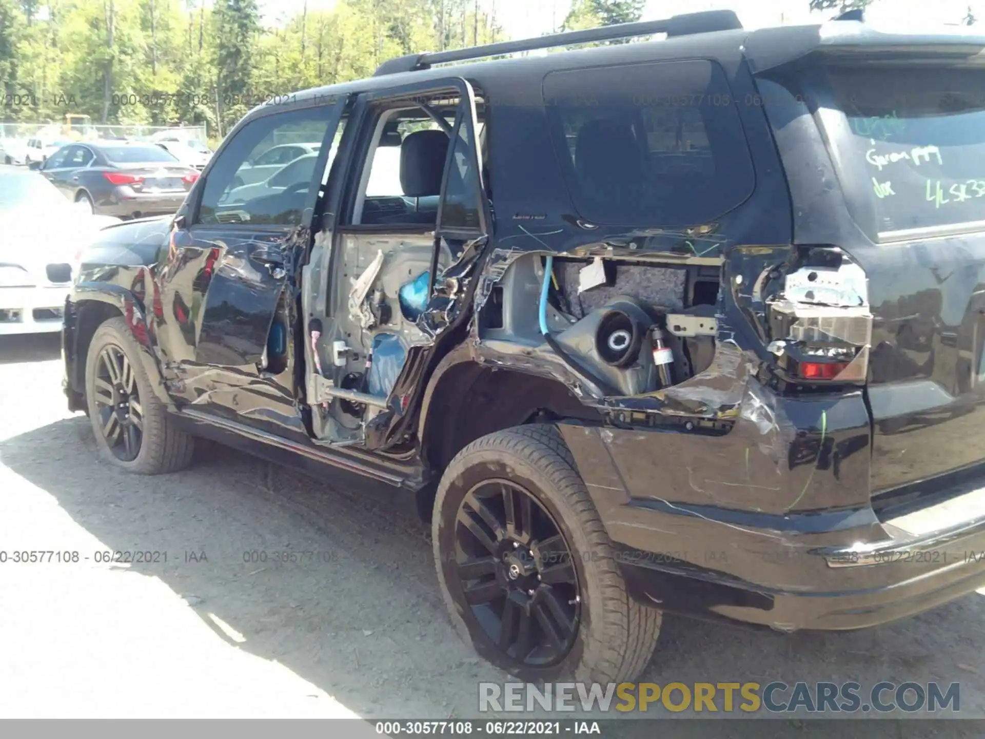 6 Photograph of a damaged car JTEJU5JR1M5845527 TOYOTA 4RUNNER 2021