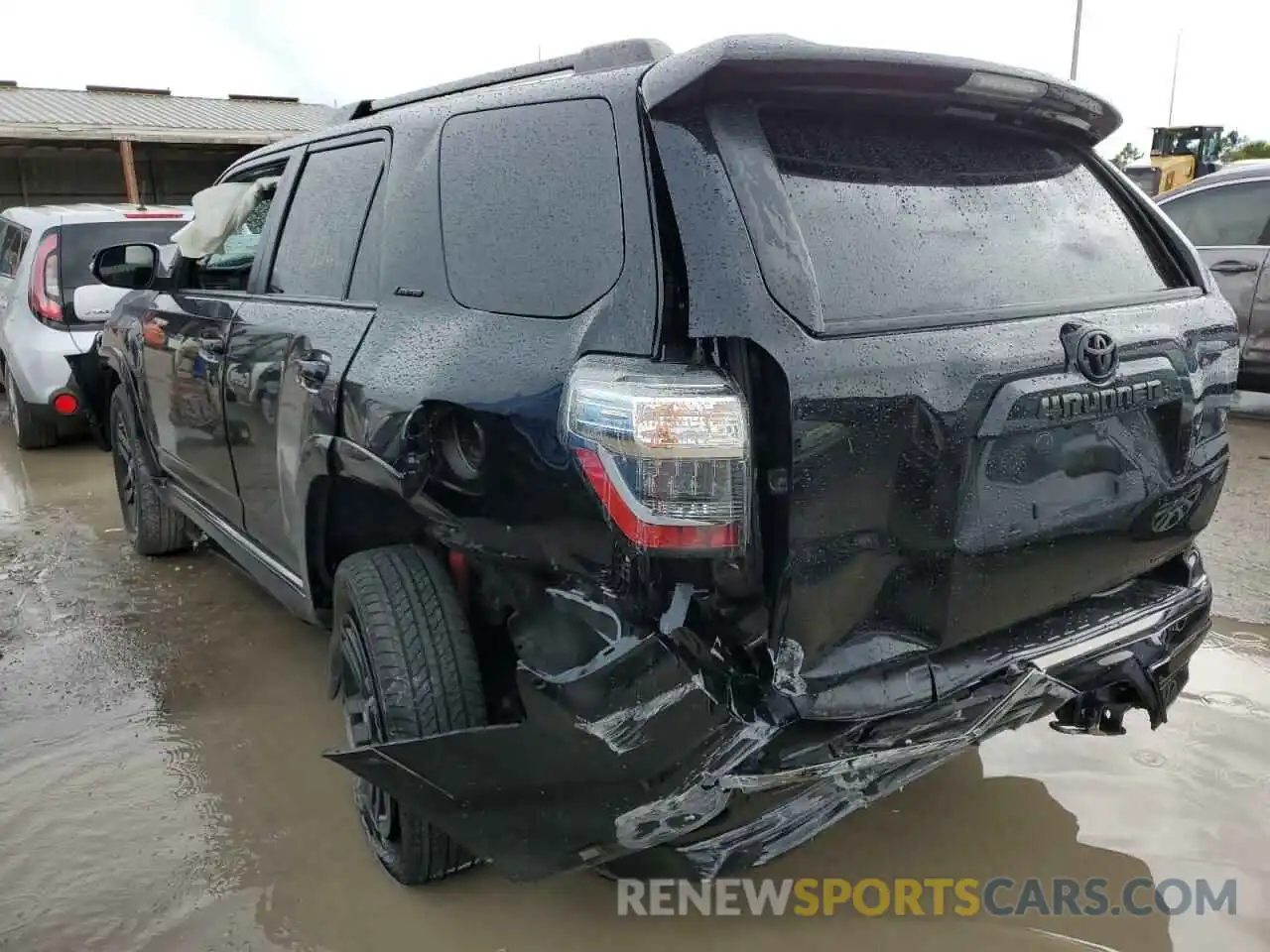 3 Photograph of a damaged car JTEJU5JR1M5864773 TOYOTA 4RUNNER 2021