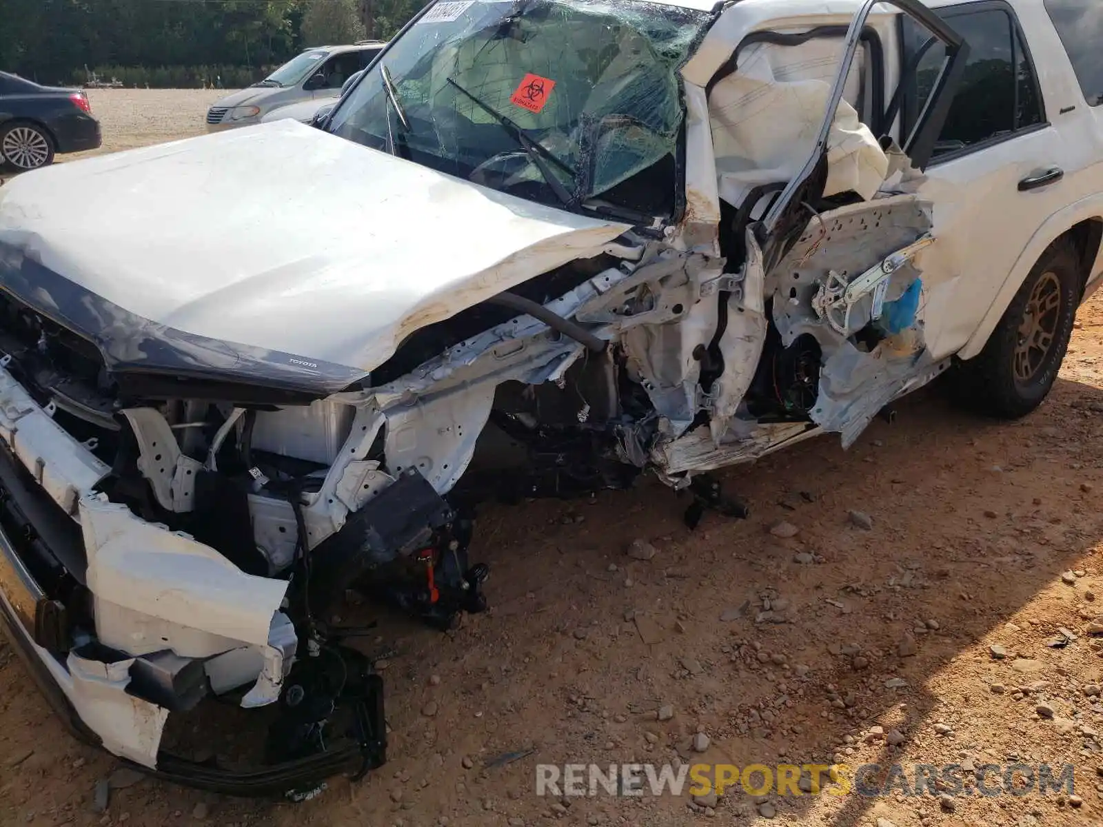 9 Photograph of a damaged car JTEJU5JR2M5892128 TOYOTA 4RUNNER 2021