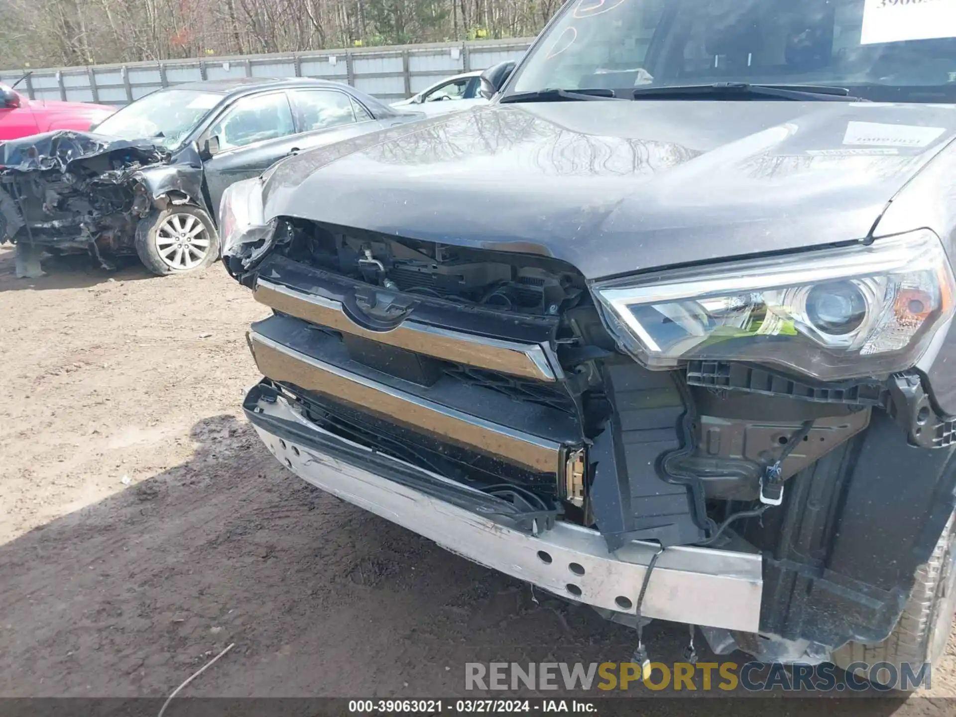 6 Photograph of a damaged car JTEJU5JR2M5949640 TOYOTA 4RUNNER 2021