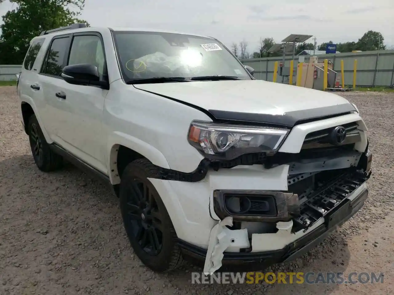 1 Photograph of a damaged car JTEJU5JR3M5864239 TOYOTA 4RUNNER 2021