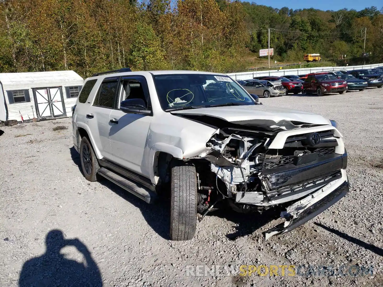 1 Photograph of a damaged car JTEJU5JR7M5881402 TOYOTA 4RUNNER 2021