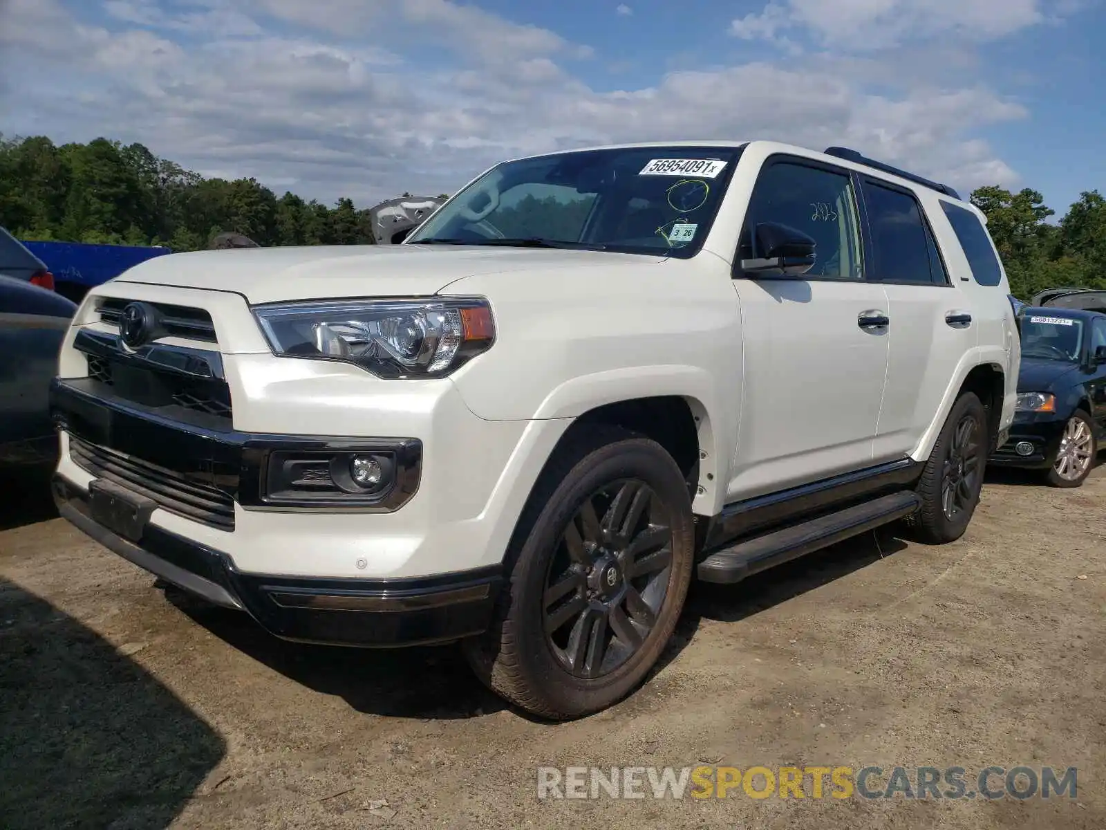 2 Photograph of a damaged car JTEJU5JR8M5870845 TOYOTA 4RUNNER 2021