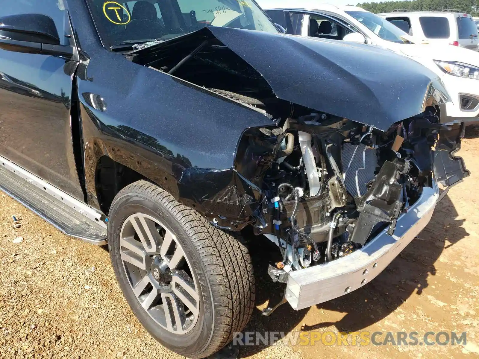 9 Photograph of a damaged car JTEKU5JR0M5901140 TOYOTA 4RUNNER 2021