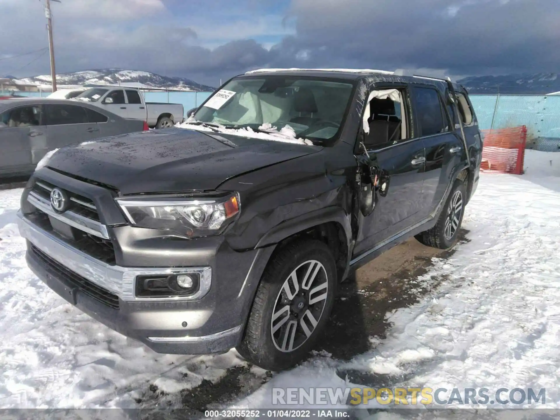 2 Photograph of a damaged car JTEKU5JR1M5851266 TOYOTA 4RUNNER 2021