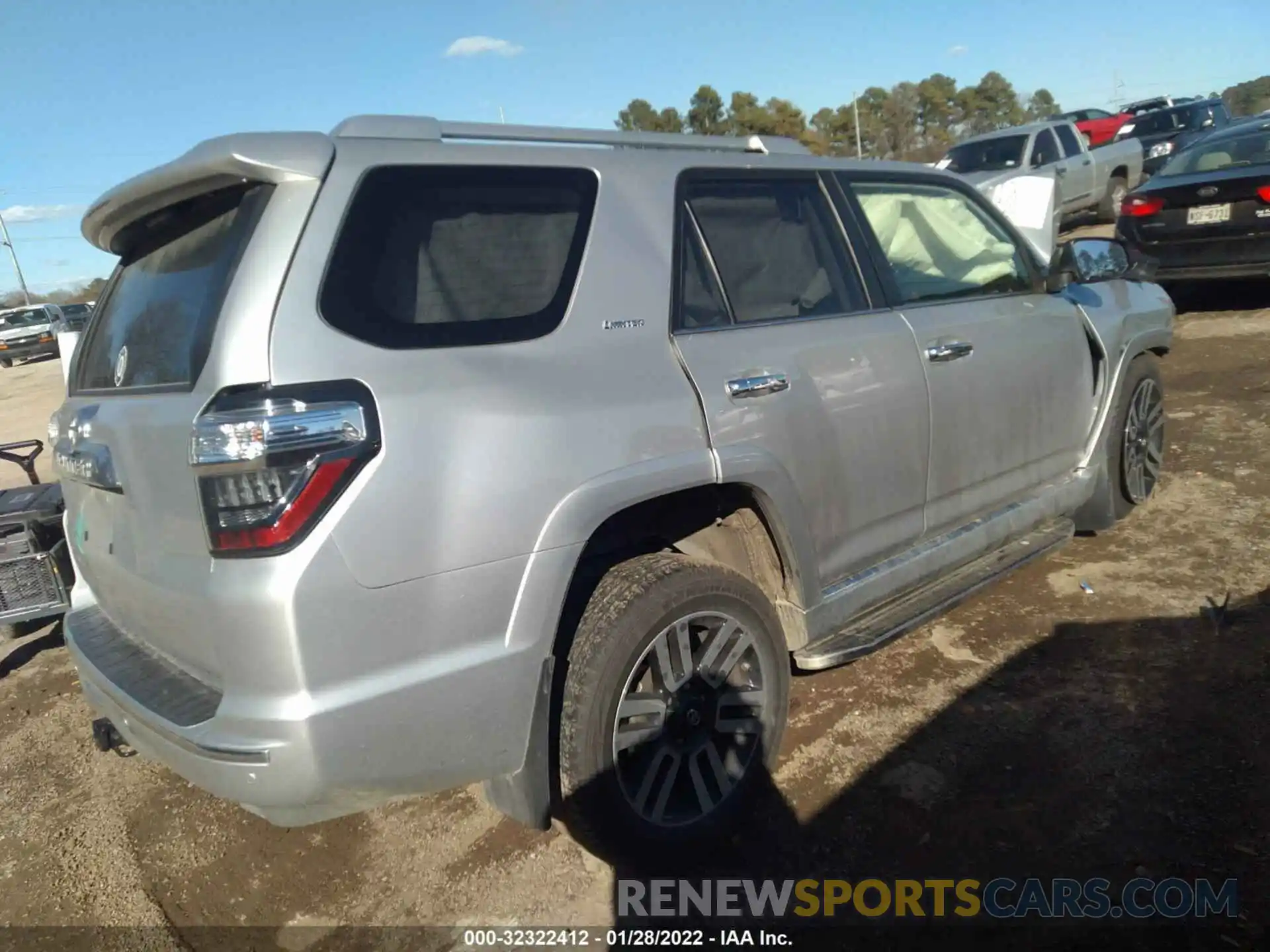 4 Фотография поврежденного автомобиля JTEKU5JR1M5862610 TOYOTA 4RUNNER 2021