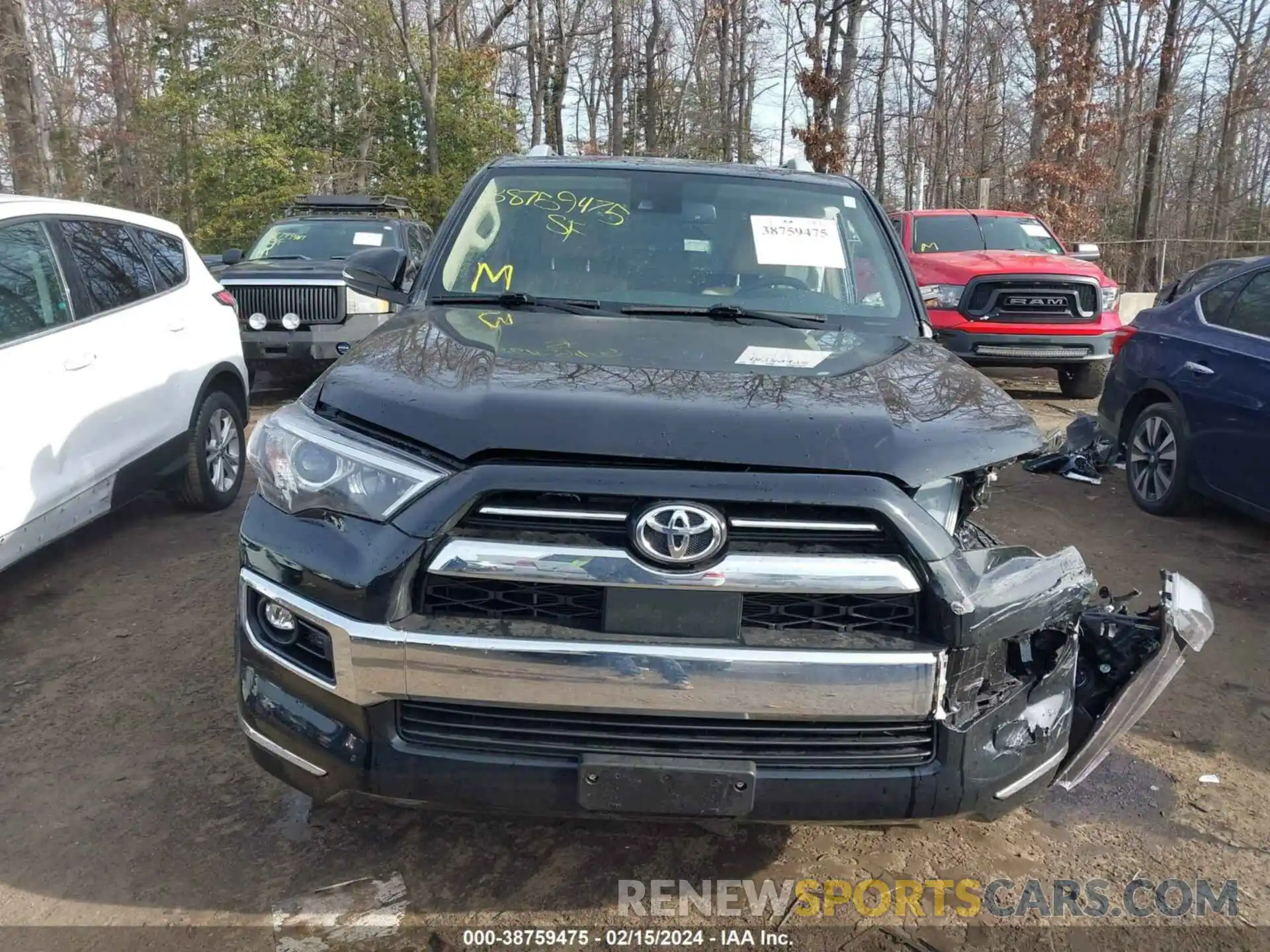 13 Photograph of a damaged car JTEKU5JR1M5869122 TOYOTA 4RUNNER 2021