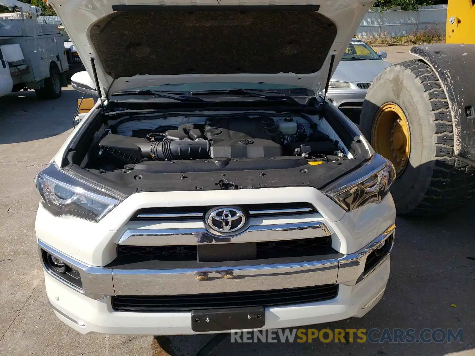 7 Photograph of a damaged car JTEKU5JR2M5856959 TOYOTA 4RUNNER 2021