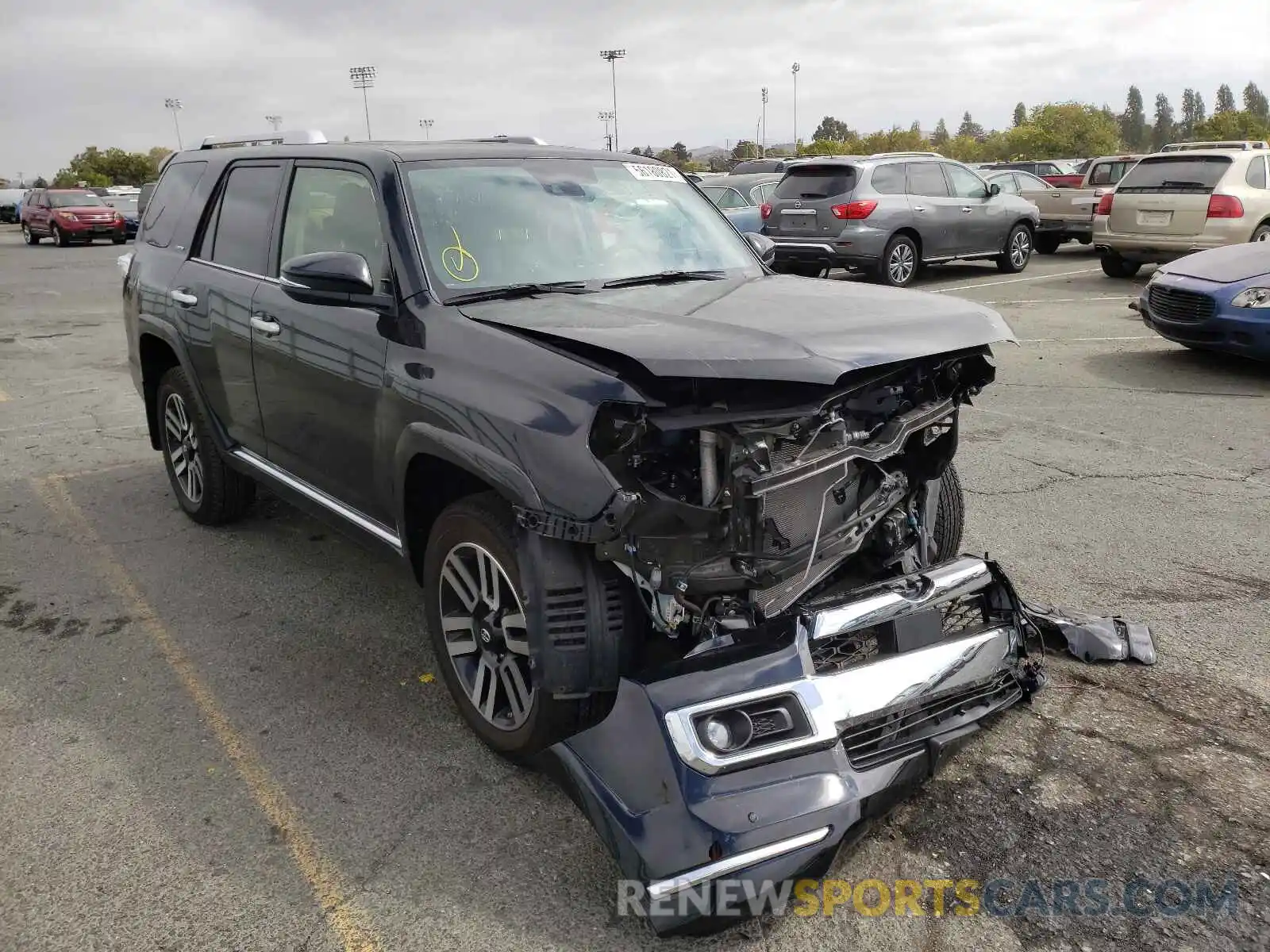 1 Photograph of a damaged car JTEKU5JR2M5874362 TOYOTA 4RUNNER 2021