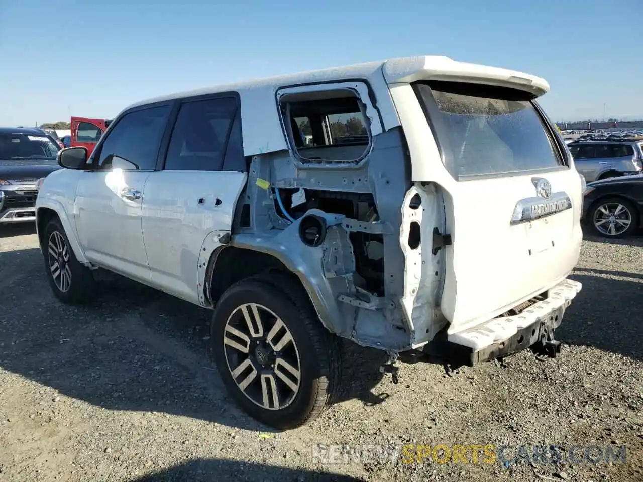 2 Photograph of a damaged car JTEKU5JR4M5859734 TOYOTA 4RUNNER 2021