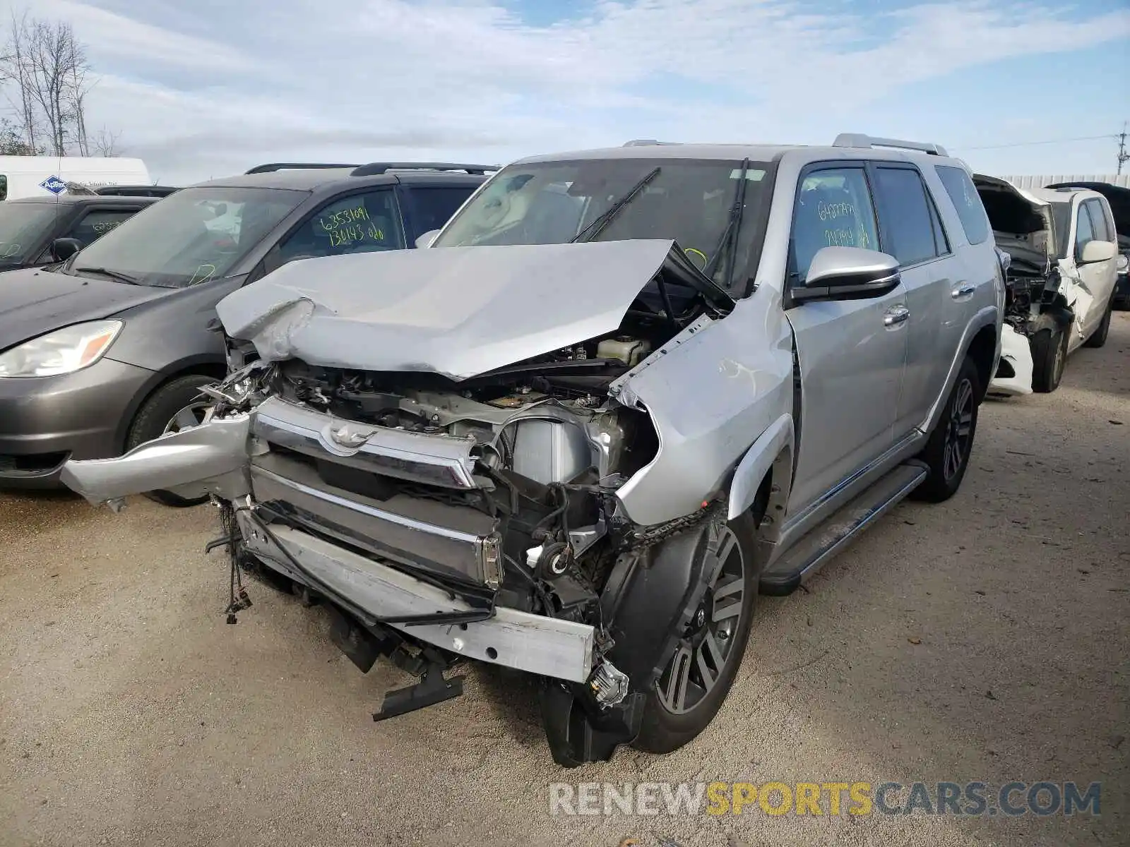 2 Photograph of a damaged car JTEKU5JR4M5890904 TOYOTA 4RUNNER 2021